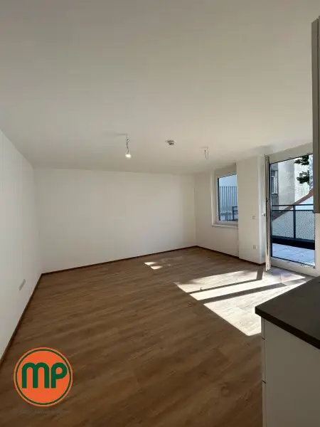 top moderne 2 Zimmerwohnung mit Balkon - einziehen und wohlfühlen!