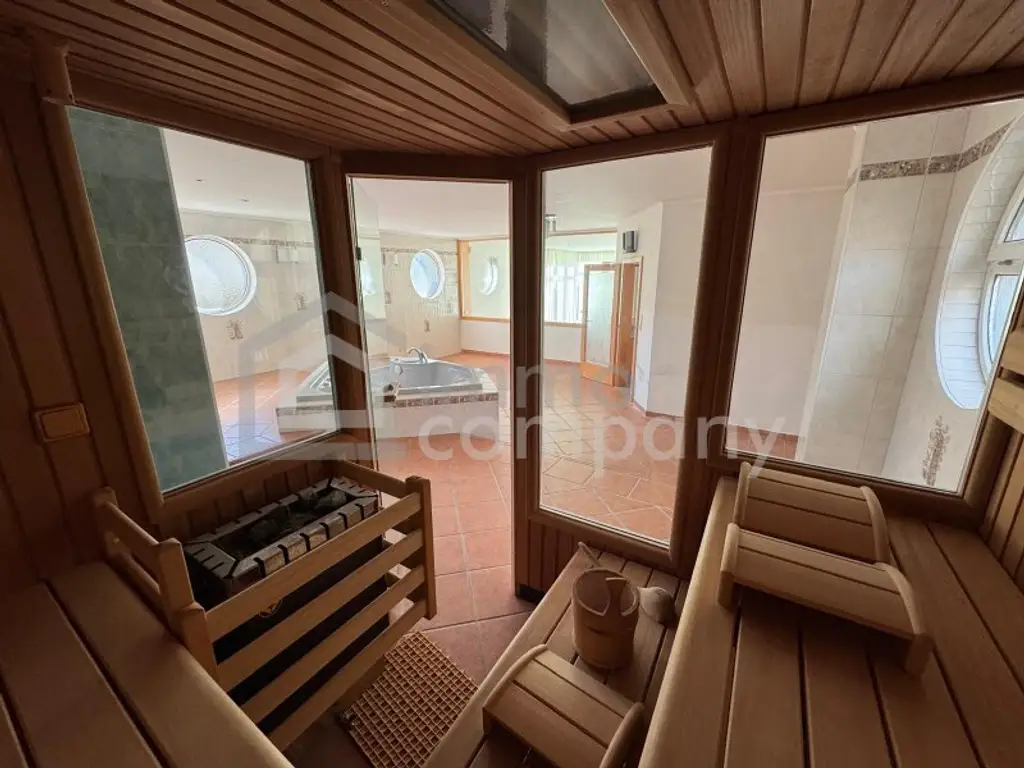 Großzügige Wohnhaus in Zeltweg – 299 m² Wohnfläche, eigener Wellnessbereich, Pool & vielfältige Nutzungsmöglichkeiten