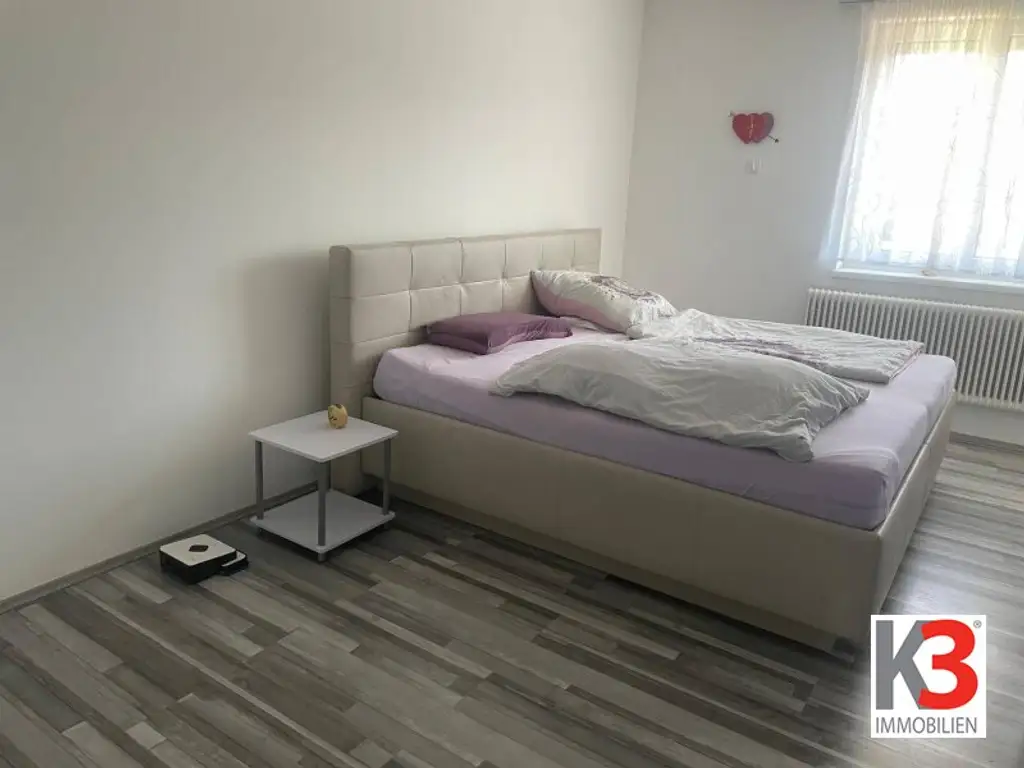 K3 - TOP GELEGENHEIT! Wunderschönes großes Wohnhaus mit großem Garten. Elegante und hochwertige Ausstattung. Ruhige Lage. Großer Keller mit Werkausstattung. Preis reduziert.