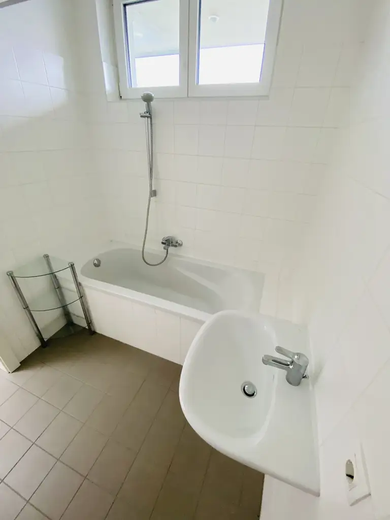 Perfekte Neubauwohnung nähe Neuer Technik für WG, Pärchen oder Kleinfamilien