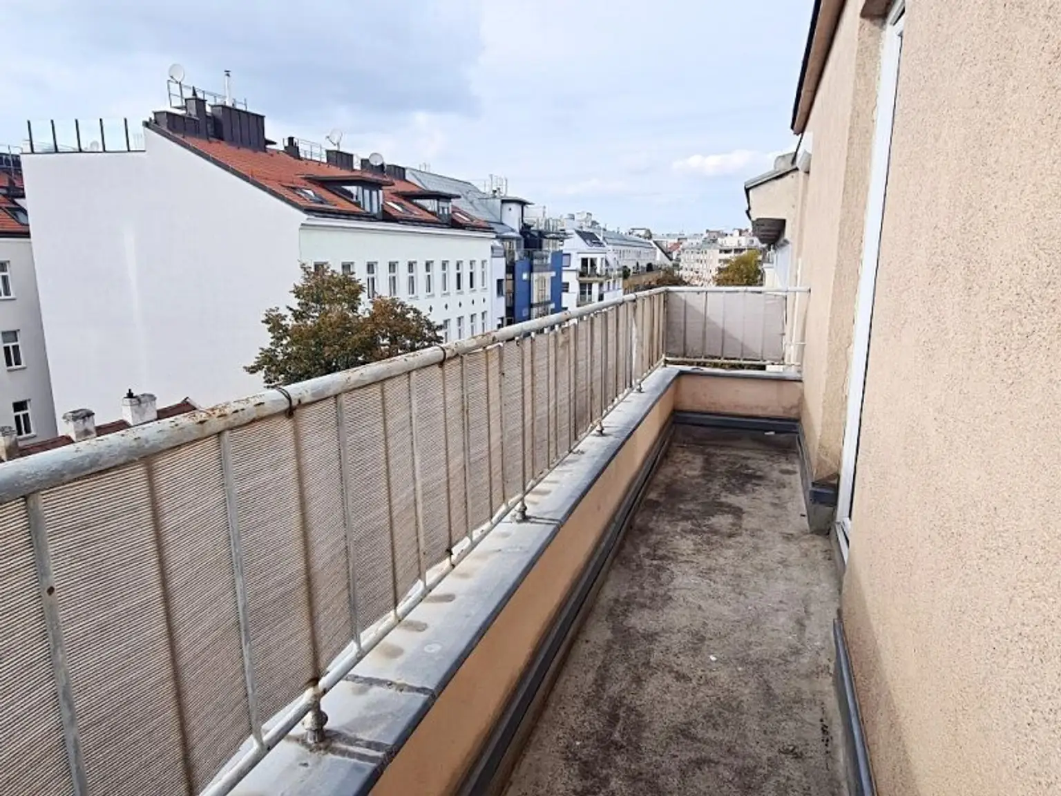 WALDMÜLLERGASSE, ERSTBEZUG, 40 m2 Neubau mit Balkon, 1 Zimmer, Küche, Duschbad, Parketten, Augarten-Nähe