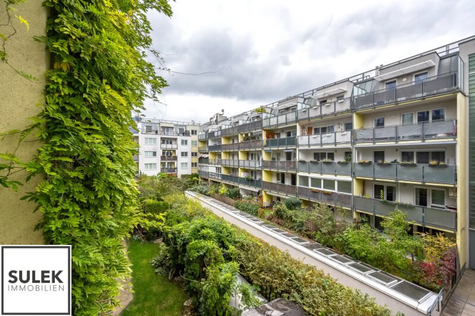 Gut geschnittene 4-Zimmer-Neubauwohnung mit großer Loggia - teilmöbliert - sofort beziehbar!