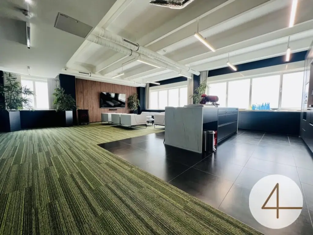 Ab 12€/m2 Büroflächen bis 2.200m2 - individuell Flächengrößen verfügbar -  Parkplätze - gute Verkehrsanbindung