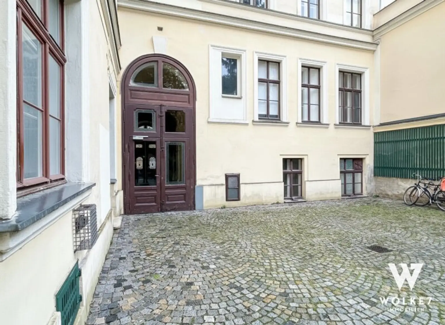 Urbanes Wohnen mit Charakter - stilvolle Stadtwohnung in Wiens kreativstem Grätzel