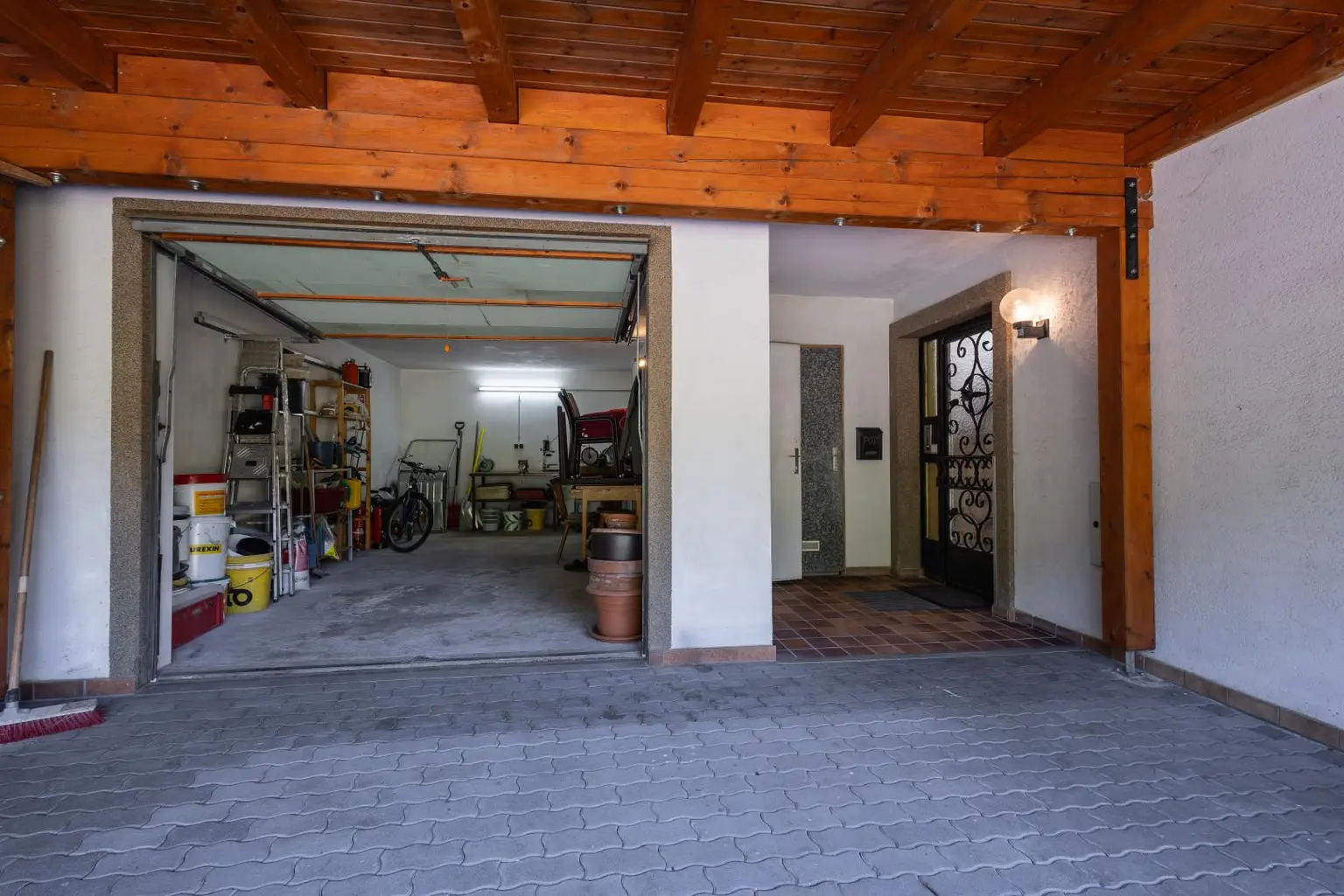Carport, Garage