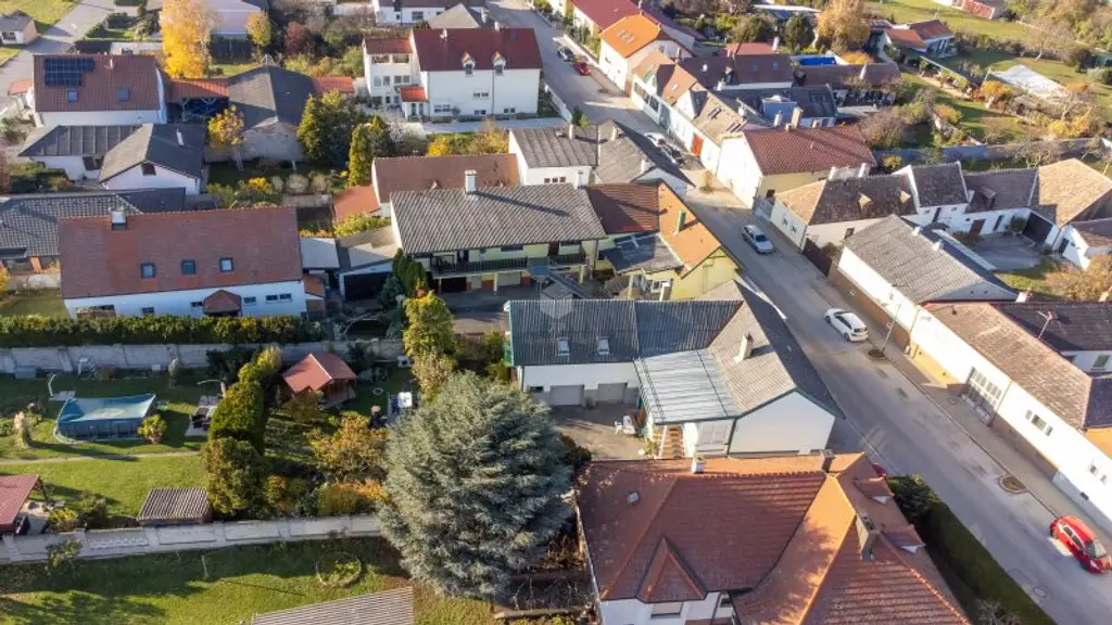 Charmantes Haus mit 2 Wohneinheiten mit Innenhof & Garage – Ruhelage nahe Rust und dem Neusiedler See