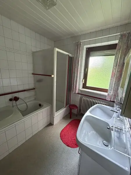 Charmantes Einfamilienhaus mit großem Grundstück in Freudenstein, Feldkirchen an der Donau