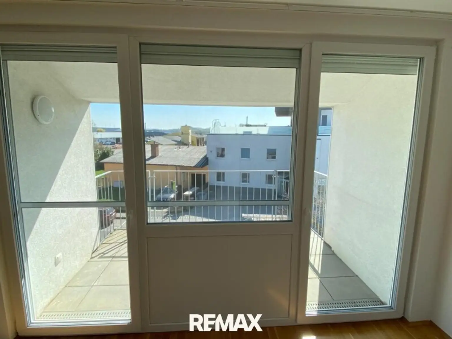 7. Loggia
