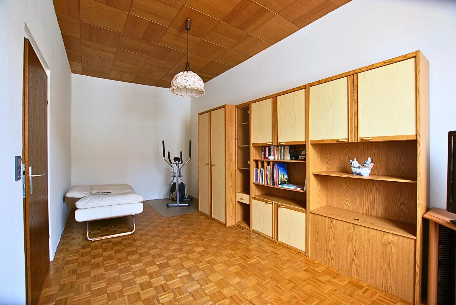 WOHNEN IM KNAPPENHOF! Großzügige 3-Zimmerwohnung!