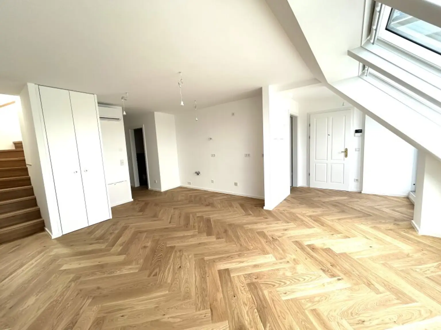 Neubauprojekt -Moderne Maisonette-Wohnungen mit atemberaubendem Panoramablick! Erstbezug!
