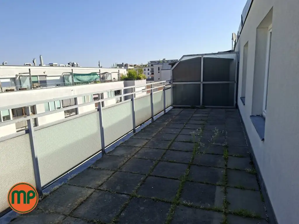 Wohnen mit Weitblick - stilvolle DG-Wohnung mit 2 Terrassen