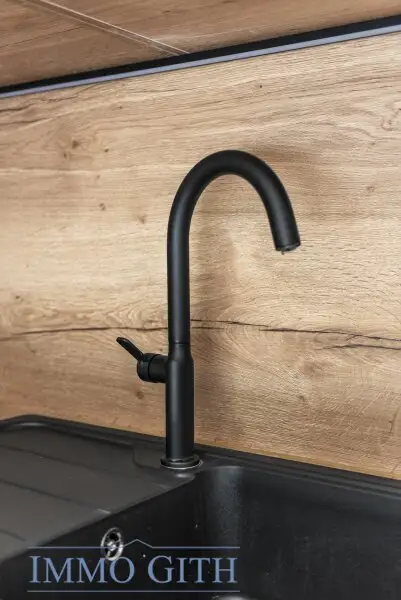 EXKLUSIVES TOWNHOUSE MIT GARTEN, PV-ANLAGE & DESIGNAUSSTATTUNG ZU KAUFEN – WIEN DIREKT VOR DER TÜR
