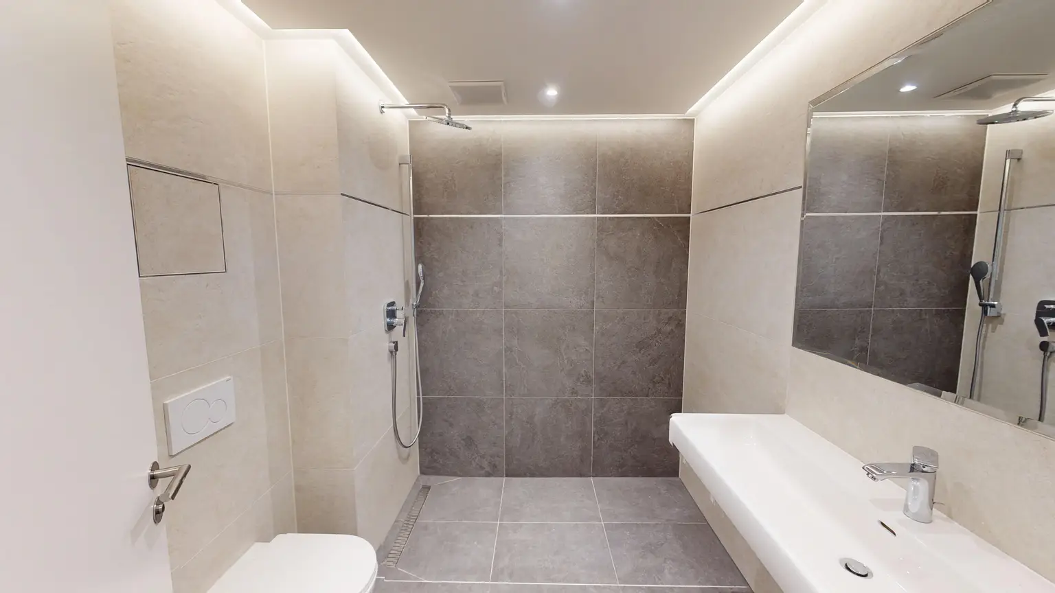 Balkonwohnung I Erstbezug I Nähe Schloß Belvedere