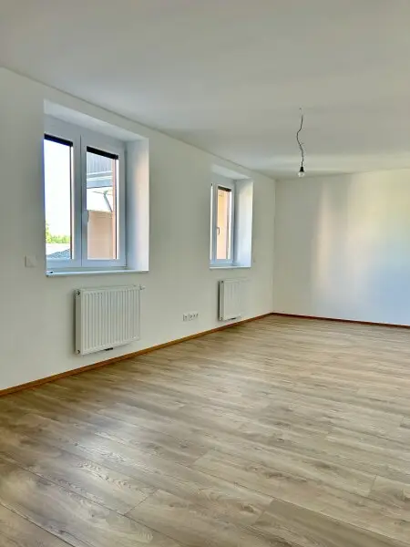 Erstbezug Dachgeschoßwohnung mit Balkon in Klosterneuburg – Ihr neues Zuhause!