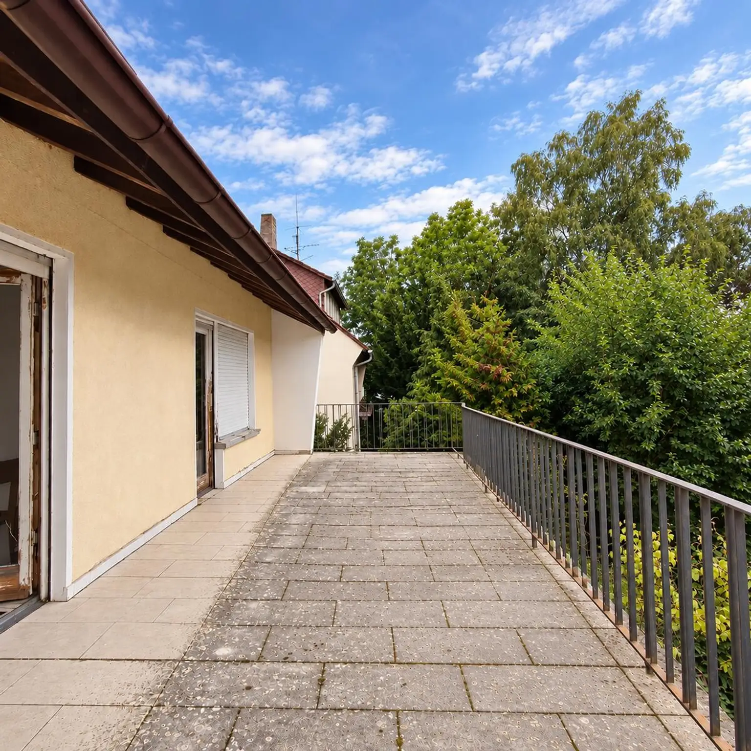 Balkon DG