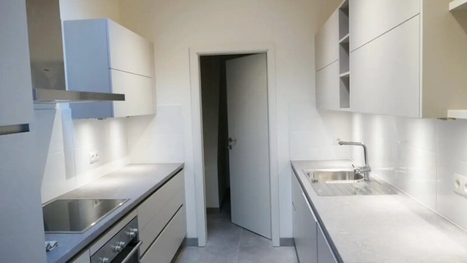 Sonnige ruhige 2-Zimmer Innenhof-Wohnung (Top 19)