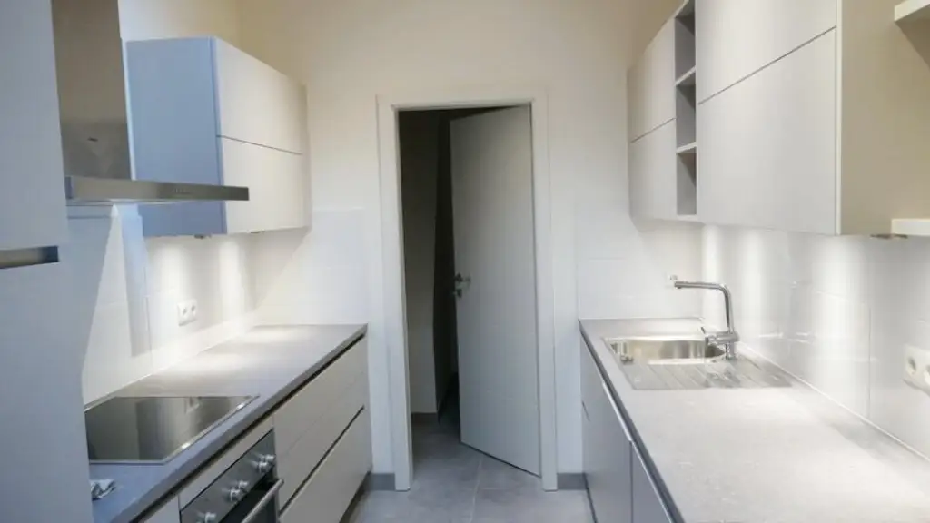 Sonnige ruhige 2-Zimmer Innenhof-Wohnung (Top 19)