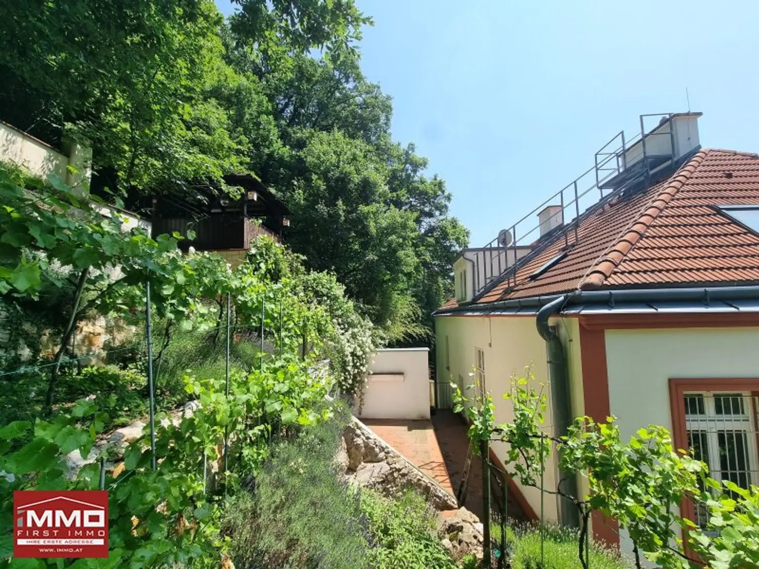 Villa mit Charme in 1190 Wien - Wohnen auf höchstem Niveau!
