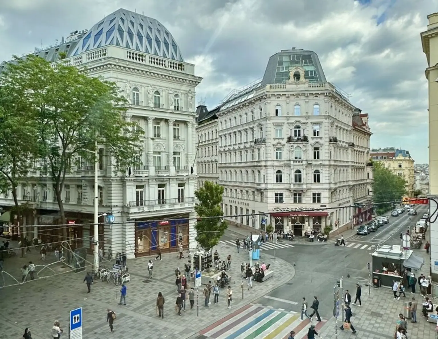 PRIME-PRIME OFFICE /// BESTLAGE MARIAHILFERSTRASSE/NEUBAUGASSE