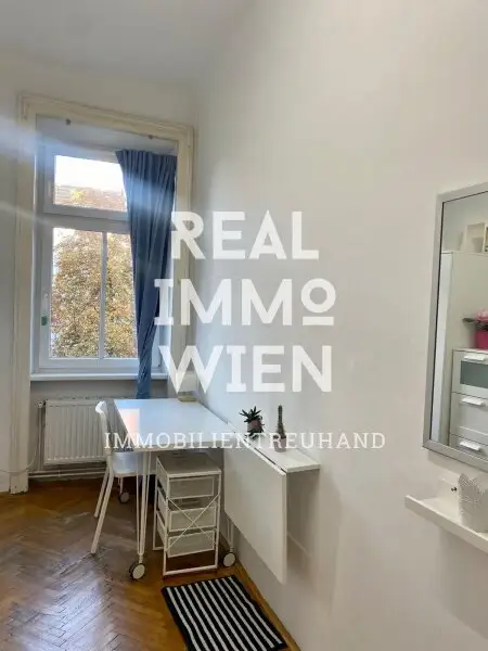 Hervorragende Anlage 5 Zimmer WG mit Stil im Gründerzeithaus