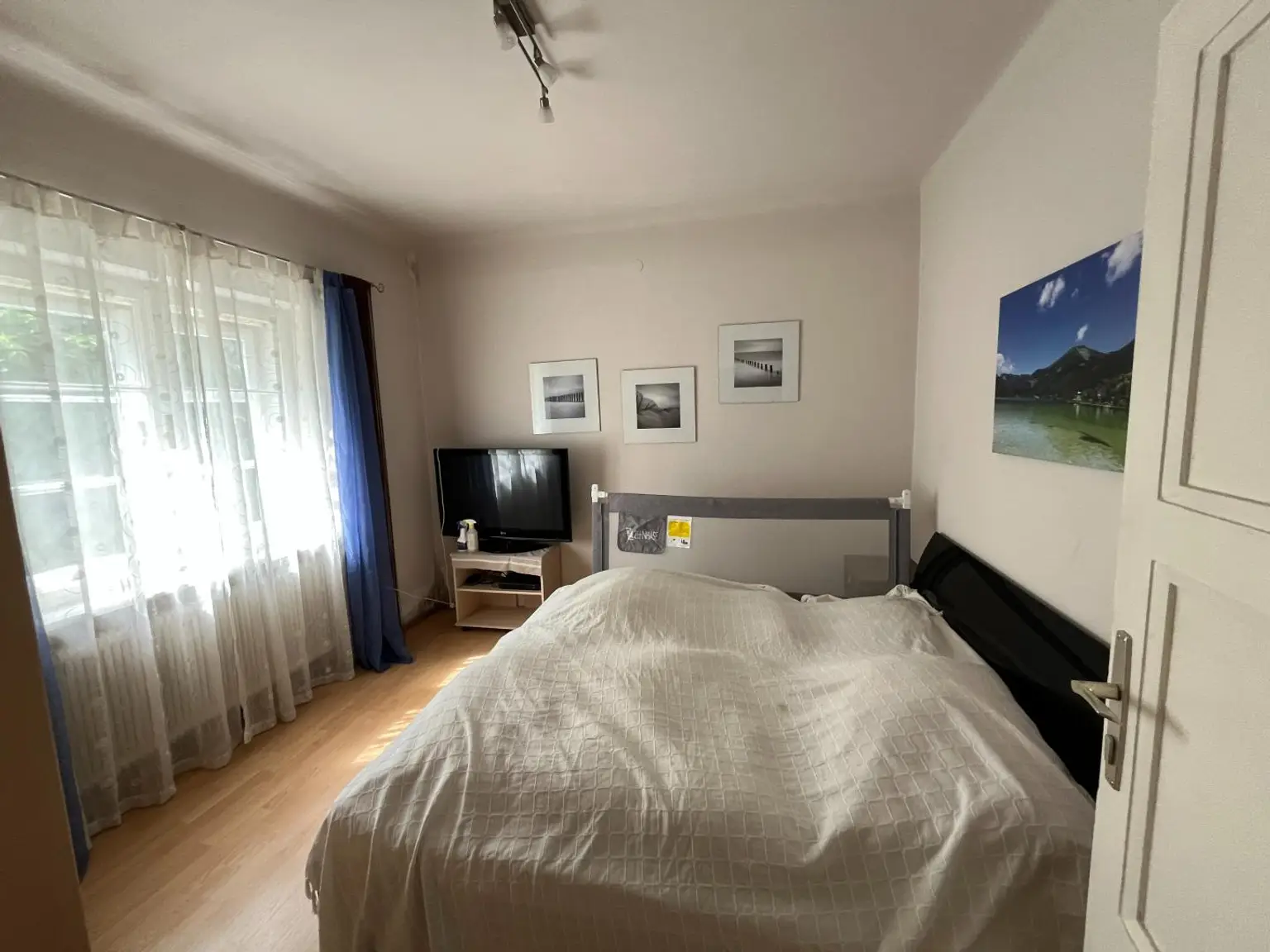Zimmer III EG