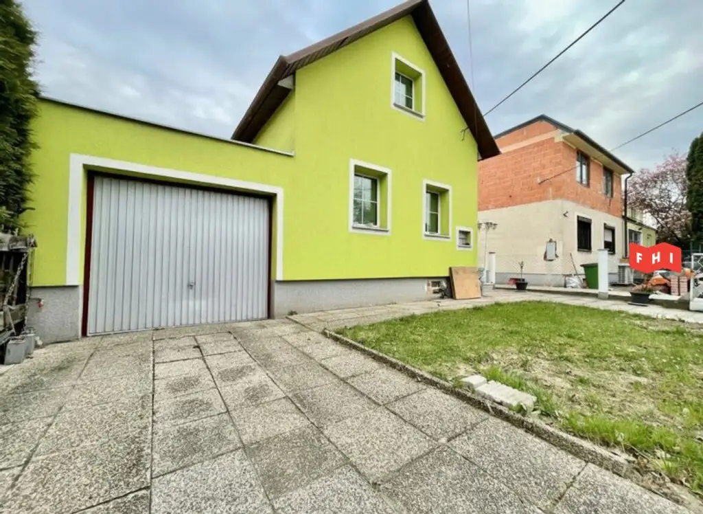 Erweiterbares 4 Zimmer Einfamilienhaus mit Garage, Pool & Gartenhaus