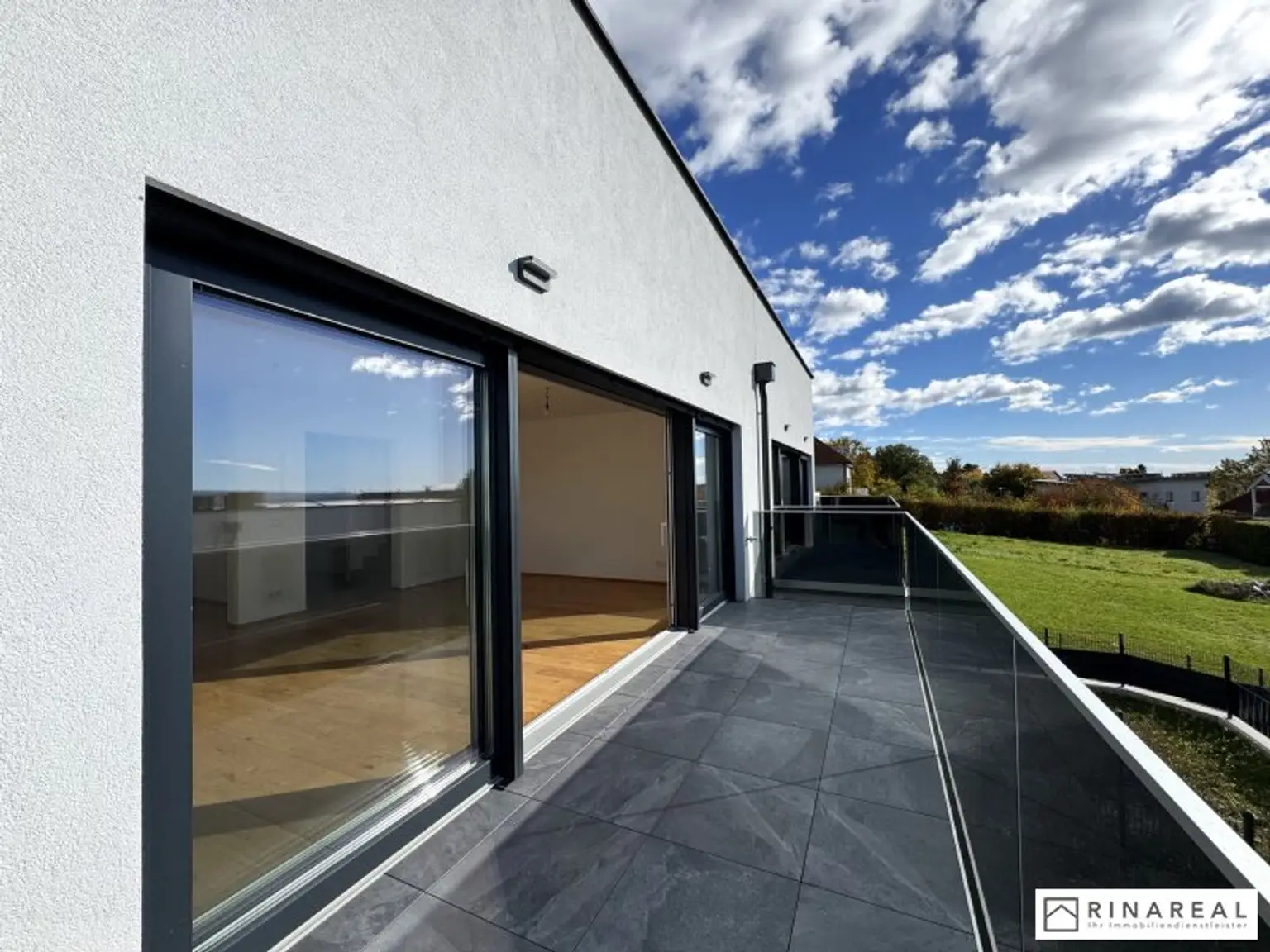 TRAUMHAFTER AUSBLICK | Moderne Doppelhaushälfte - ERSTBEZUG | 5 Zimmer | schlüsselfertige Ausführung | Großhöflein - Fasangasse (Haus 4/1)