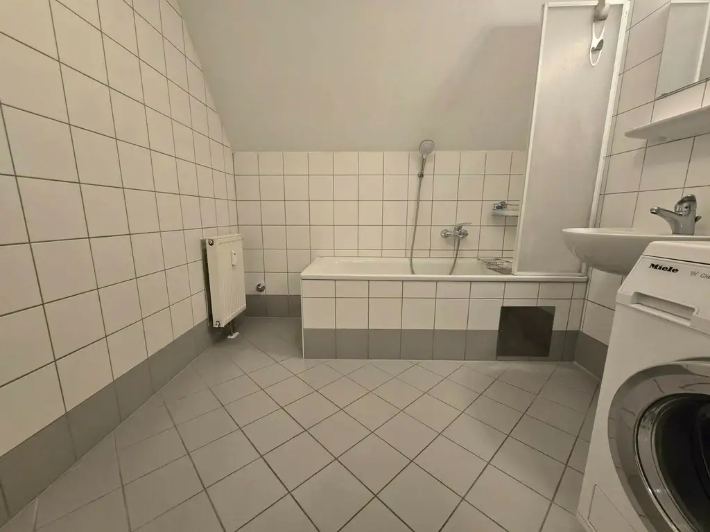 Heller Wohntraum! Zweizimmerwohnung am Südtirolerplatz!