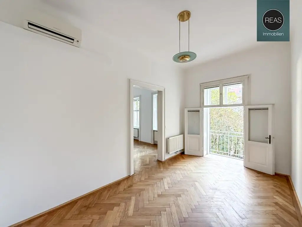 Klimatisiertes Büro bei neuer U5 Station! Repräsentatives Haus in bester Innenstadtlage bei der Votivkirche!