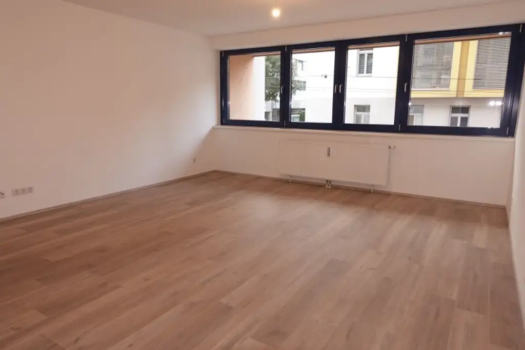 Ideale, großzügige Garconniere - tolle Aufteilung !