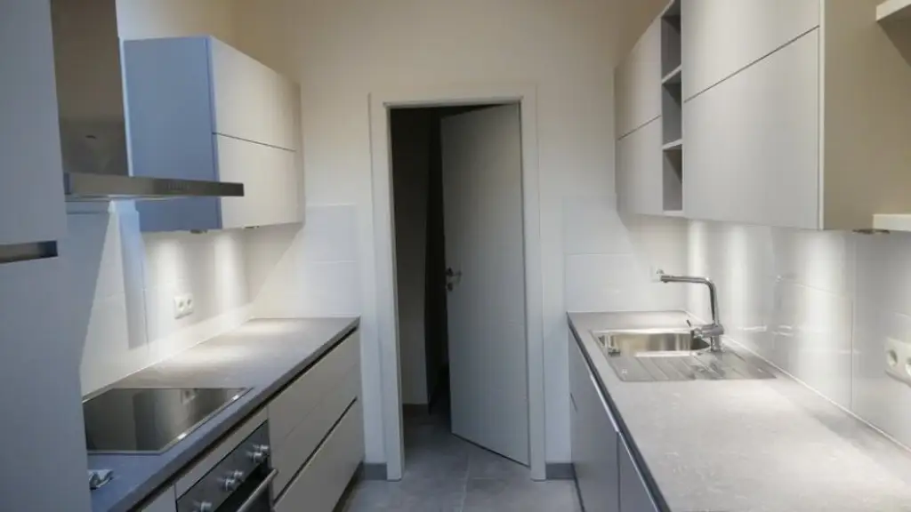 Sonnige ruhige 2-Zimmer Innenhof-Wohnung (Top 19)