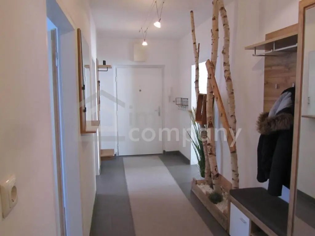 Traumhaft schöne Wohnung !! Sonnig, ruhig, mit Gartennutzung !