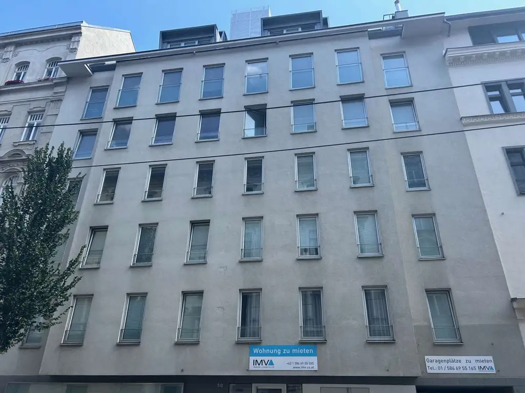 Schöne 2-Zimmer-Wohnung mit Balkon in bester Lage im 7. Bezirk