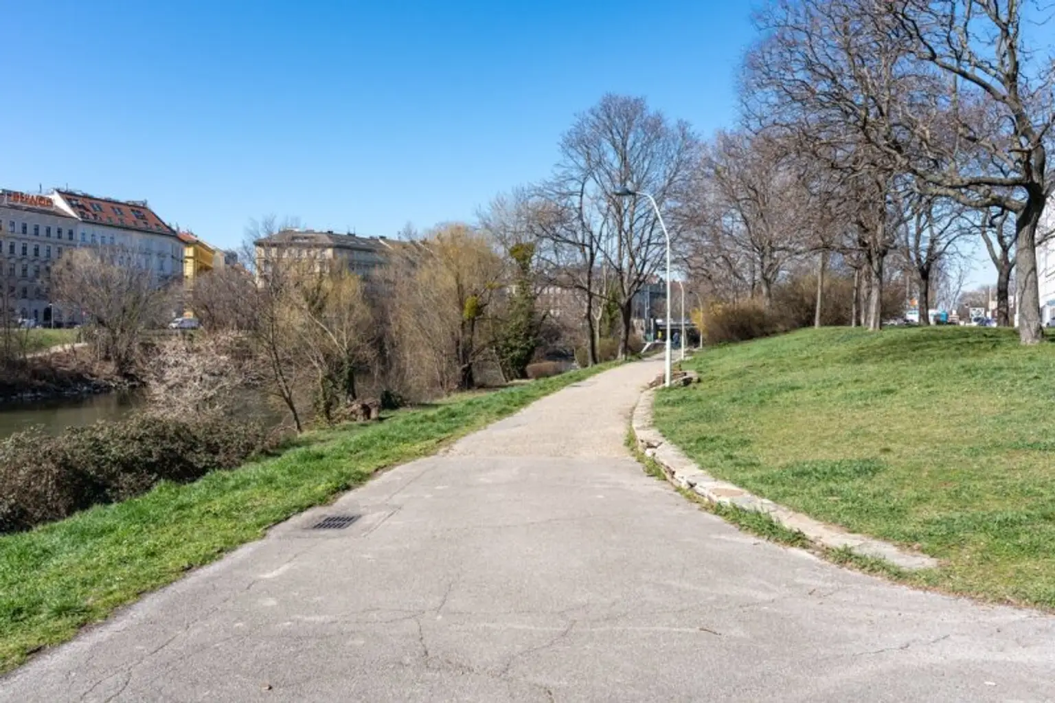 **Gründerzeit-Juwel mit außergewöhnlichem Potenzial zwischen Donaukanal und Prater Hauptallee* Ab sofort verfügbar!*