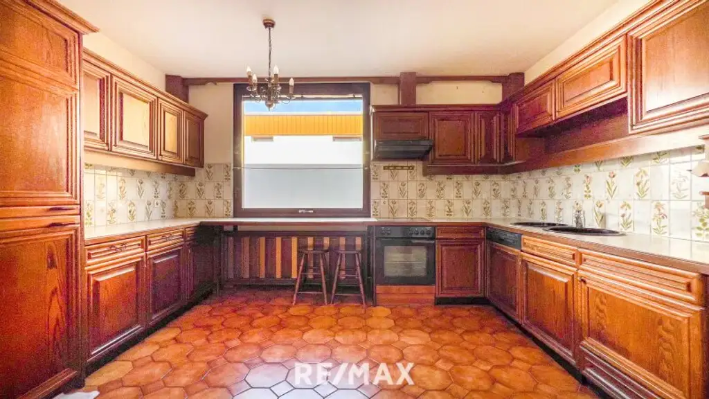 Bungalow - 4-Zimmer mit Pool und Sauna sowie privater Garten