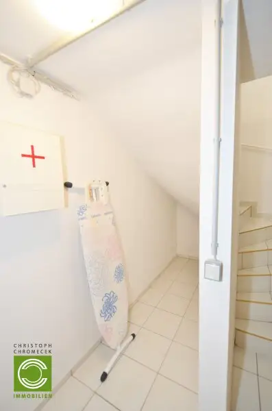 CHRISTOPH CHROMECEK IMMOBILIEN - PERCHTOLDSDORF - Erstklassiger Bungalow auf ruhigem Eckgrundstück!