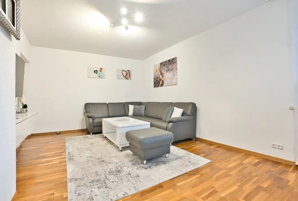 Moderne 4-Zimmer-Wohnung mit Loggia in Top-Lage! 
Europahof, Vöcklabruck