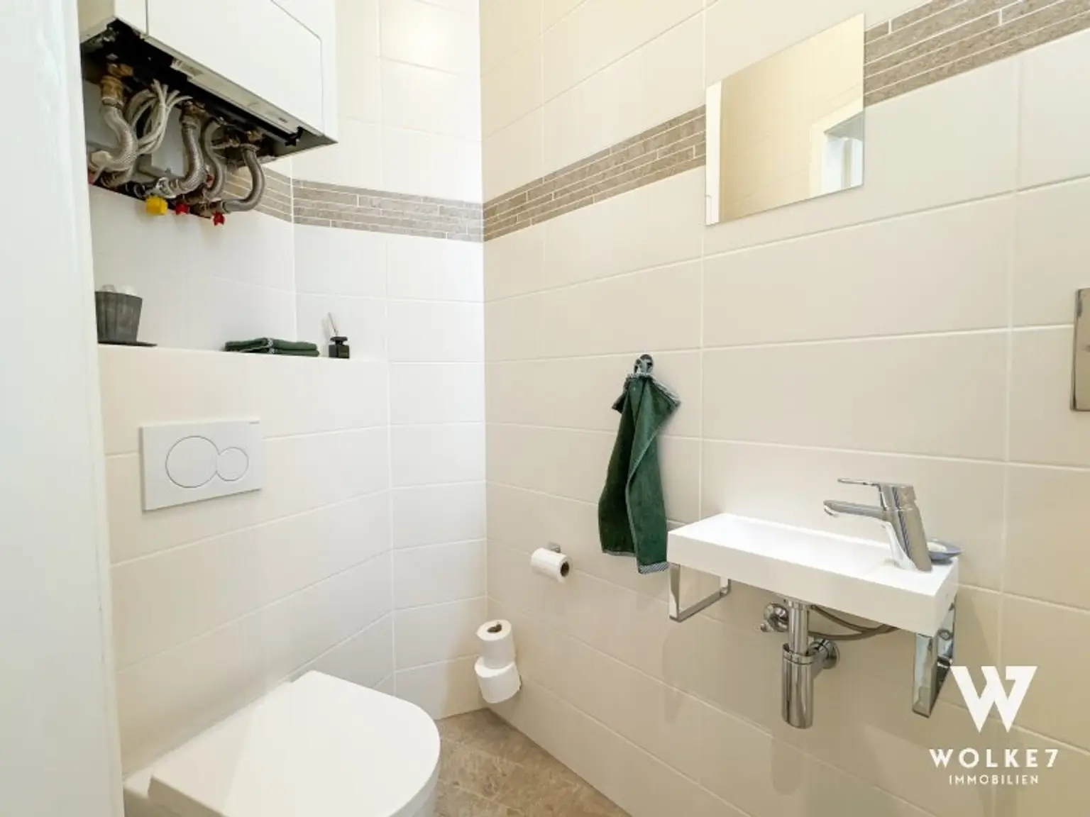 Stilvolles Wohnen in 1100 Wien – modernisierte 2-Zimmer-Wohnung mit Designküche & Blick ins Grüne I Nähe U1 Troststraße