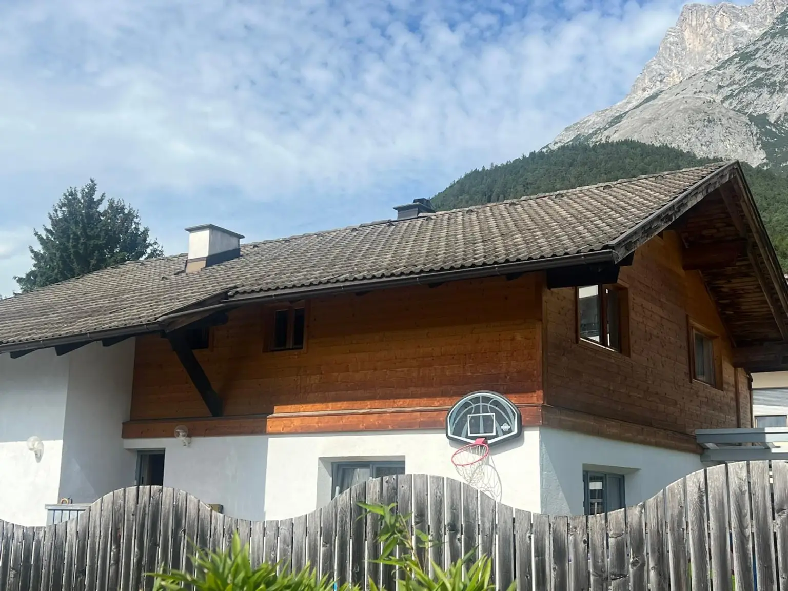 NEU: Gestalten Sie Ihr Zuhause – großzügige, sanierungsbedürftige Wohnung in Telfs mit viel Potential