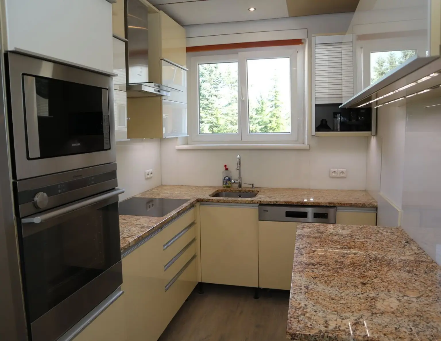 Renovierte Eigentumswohnung in Leonding: 4 Zimmer - sofort beziehbar