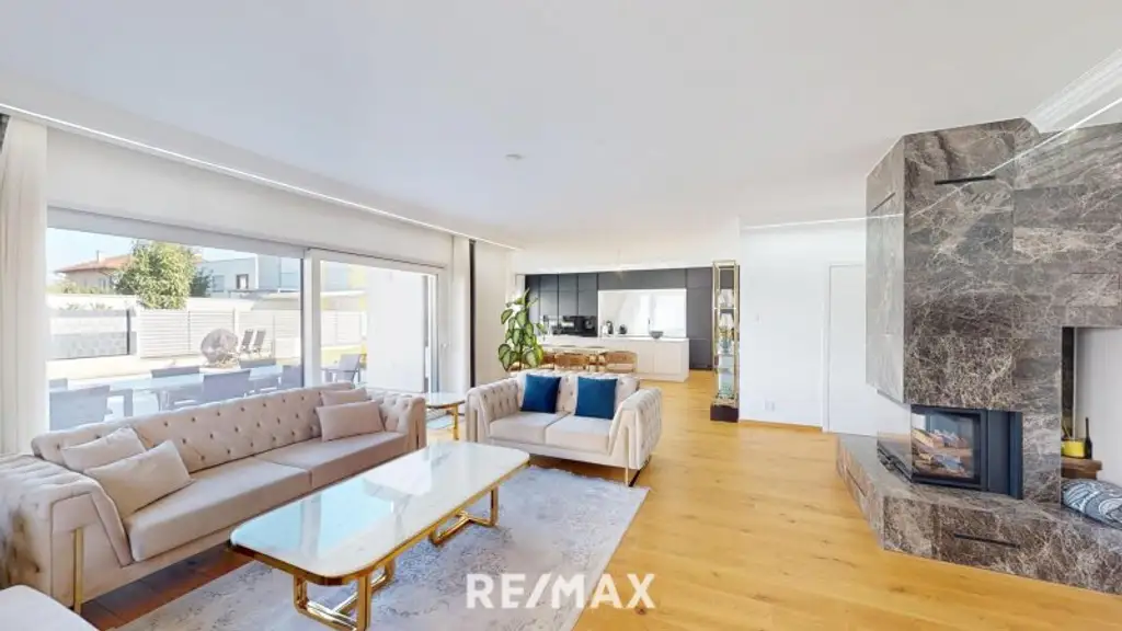 REPRÄSENTATIVE TRAUMVILLA IN BESTLAGE VON HIMBERG NÄHE WIEN & U1