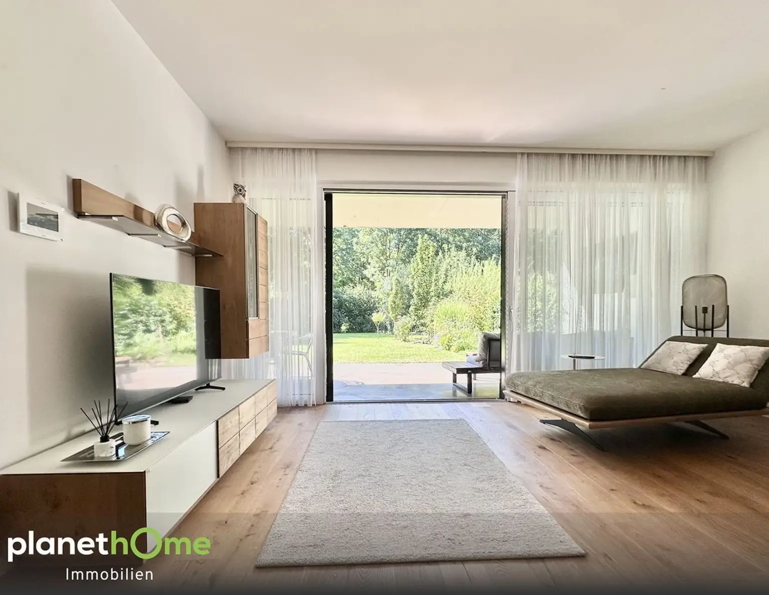 Gartenidylle in Toplage mit 2 TG-Stellplätzen als perfekte Kapitalanlage!