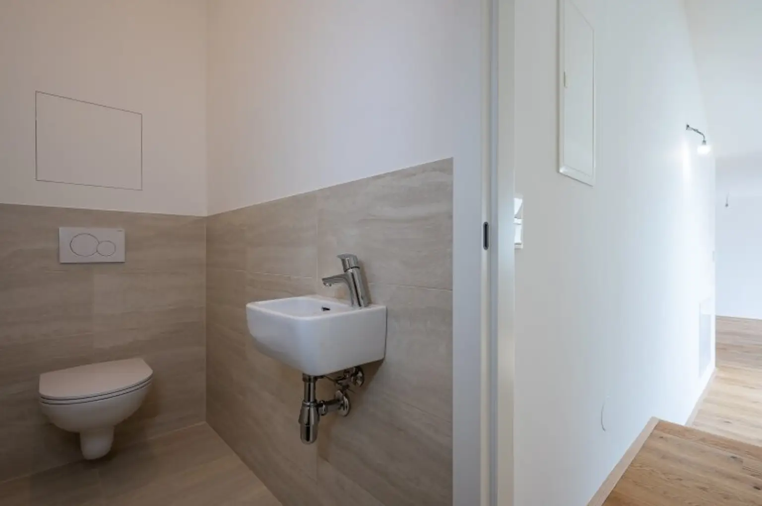 ++FonteFlats++ Außergewöhnlicher 4-Zimmer Dachgeschoss-ERSTBEZUG mit großartiger Dachterrasse