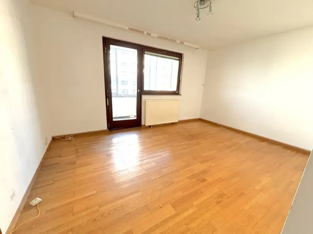 Wohnung im Stadtteil Lichtenegg zu verkaufen.