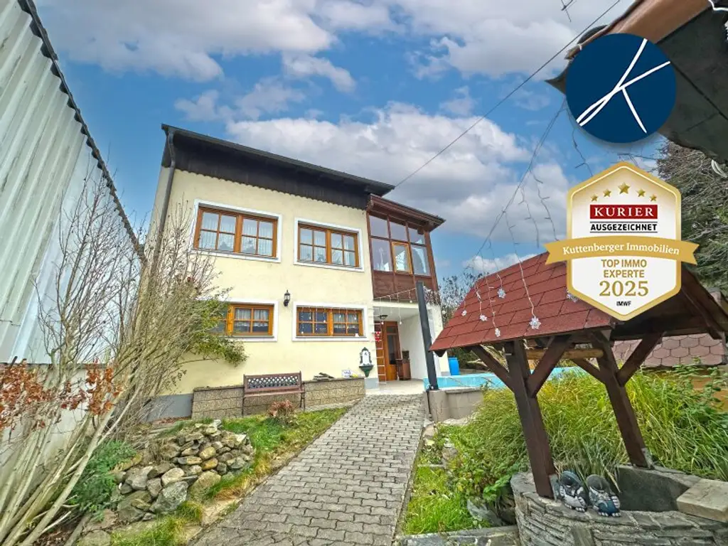 Gemütliches Ein- oder Zweifamilienhaus mit weitläufigem Garten