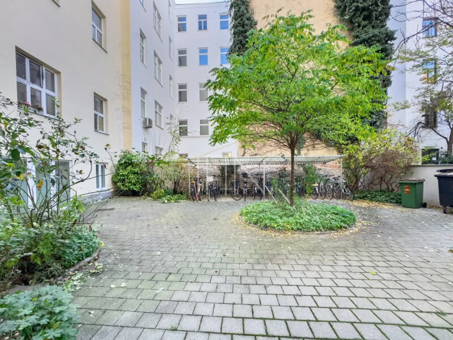 Zwei Wohnungen verbunden auf einer Etage - Toplage nahe Innenstadt & Prater