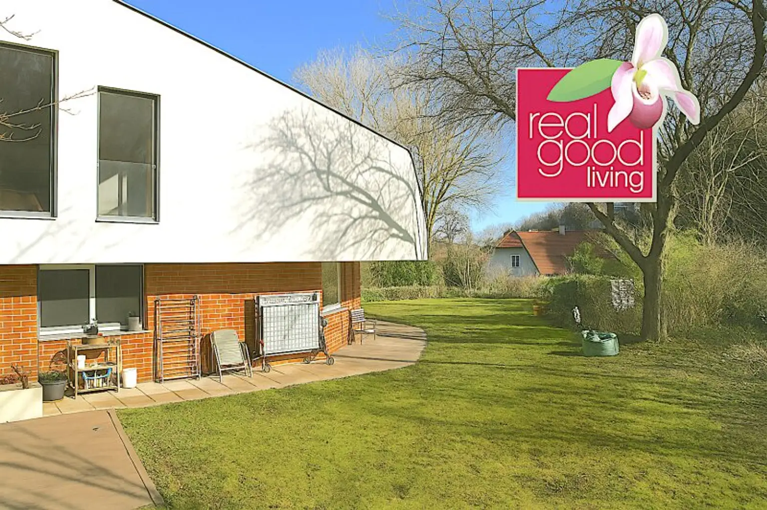 Exklusive Villa mit Pool, Terrassen, Wintergarten & Garage mit ca. 100 m² in Klosterneuburg-Weidling !!