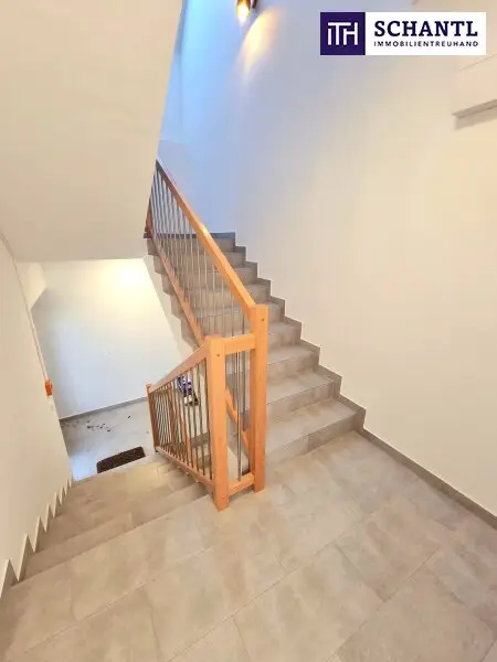 Fantastische 4-Zimmer Gartenwohnung! Mehr Natur. Mehr Ruhe. Mehr Grün. WOW! Riesiger Garten + Herrliche Terrasse + Lichtdurchfluteter Wintergarten + Stellplatz! Jetzt zugreifen!