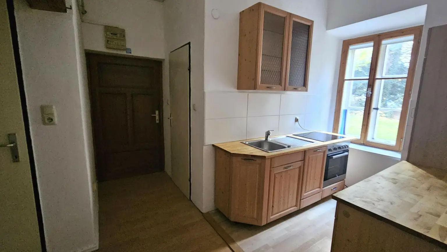 Charmante, günstige Altbauwohnung mit großem Garten im Herzen von Graz