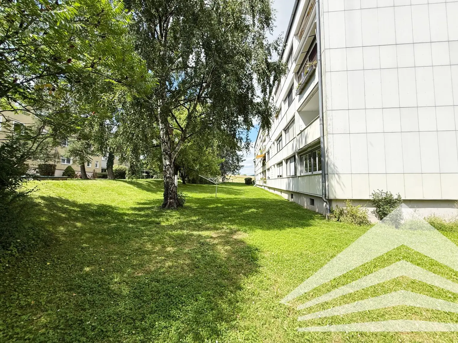 Leondinger Bestlage! Sanierungsbedürftige 2-3 Zimmerwohnung mit Garage!